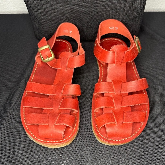 Duckfeet leather sandals - Picture 1 of 8